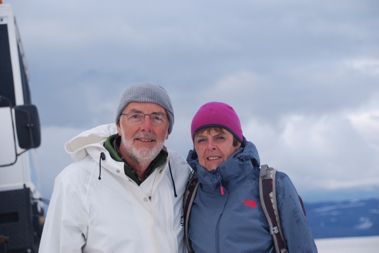 8BCEC4B4-93A5-44EF-A068-AB3B84132167